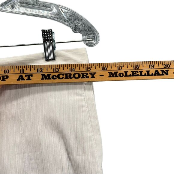 Izod Performx Basix Womens Cargo Shorts Size 2 Stretch Cool-FX Performance White - Picture 9 of 11